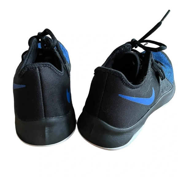 Nike Air • Versatile III Basketball Shoes